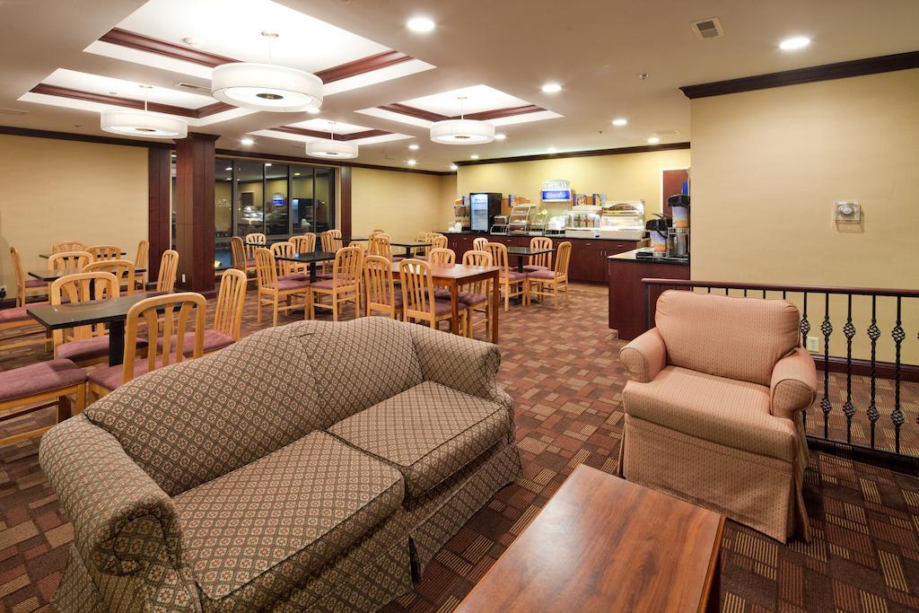 Holiday Inn Express Cincinnati-Lawrenceburg Dış mekan fotoğraf